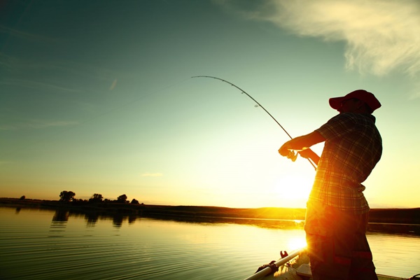 Contin a la veda de pesca extendida sobre el R o Paran en Chaco y